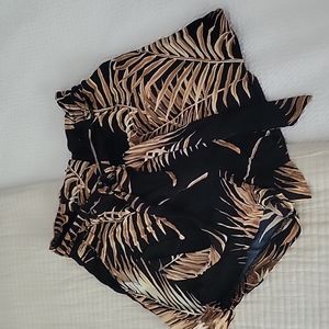 H&M Tie Front Shorts